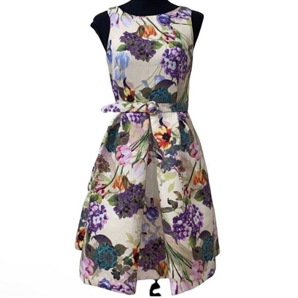 Gabby Skye Belted Floral Print Dress(Size 8) - Picture 1 of 8